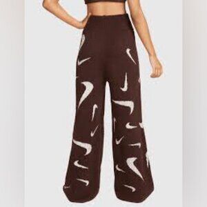 Nike Sportswear Phoenix Cozy Bouclé Wide Leg Pants